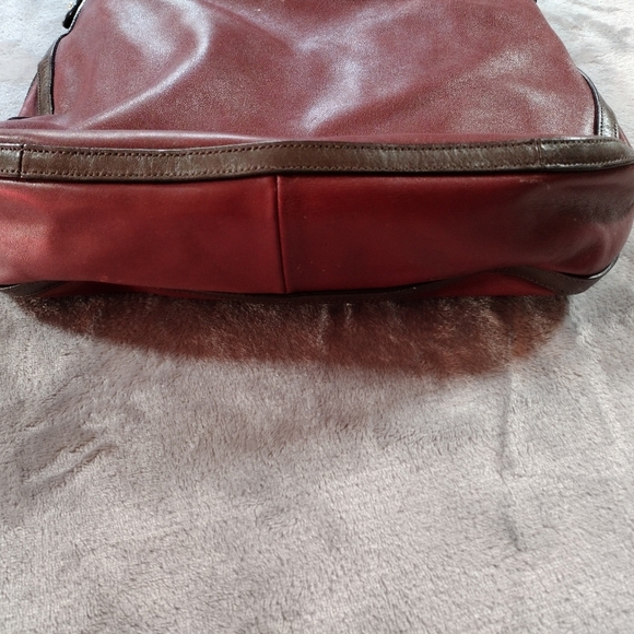 LAUREN Ralph Lauren Leather Maroon Hobo Shoulder Bag. - Picture 5 of 11